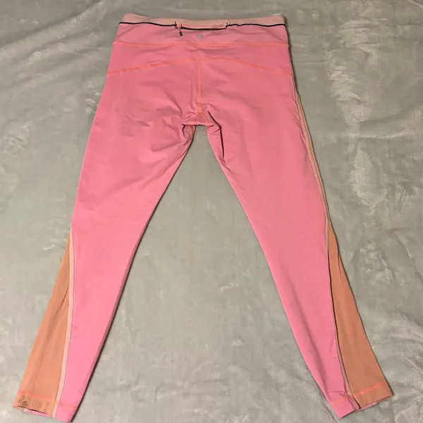 Lululemon Run Pace Tight 25" Bleached Coral Athletic Leggings Zip Pocket Size 8 - Image 4