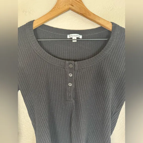 Reformation Billie Knit Top Ribbed Cropped Black Long Sleeve Medium $98 - Image 11