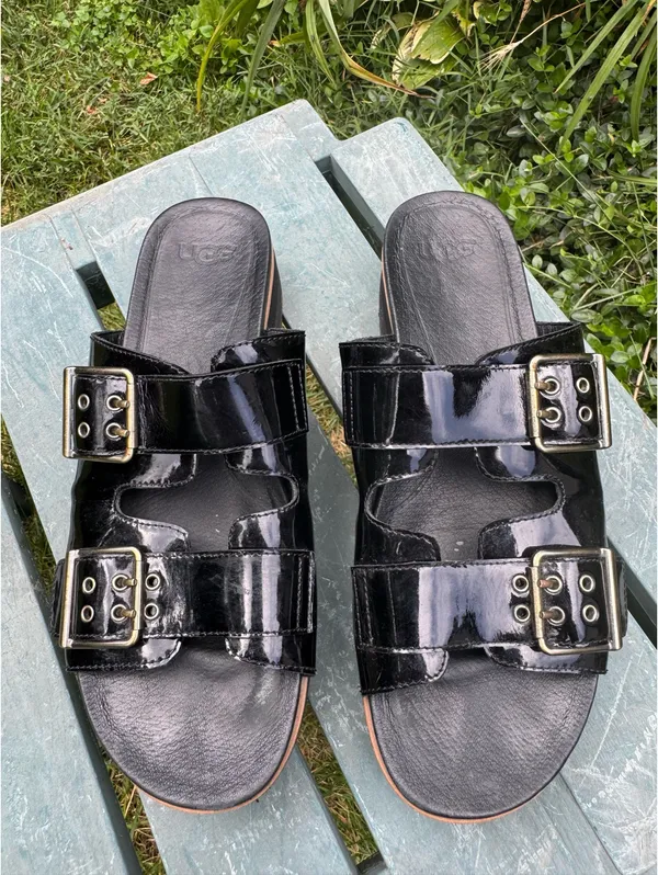 UGG Platform Black Sandals Slides 9.5 - Image 4