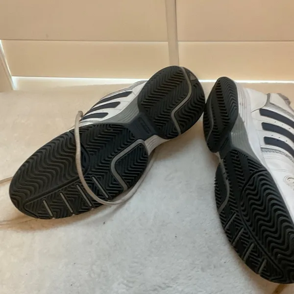 Adidas White and Black Athletic Shoes - Image 6