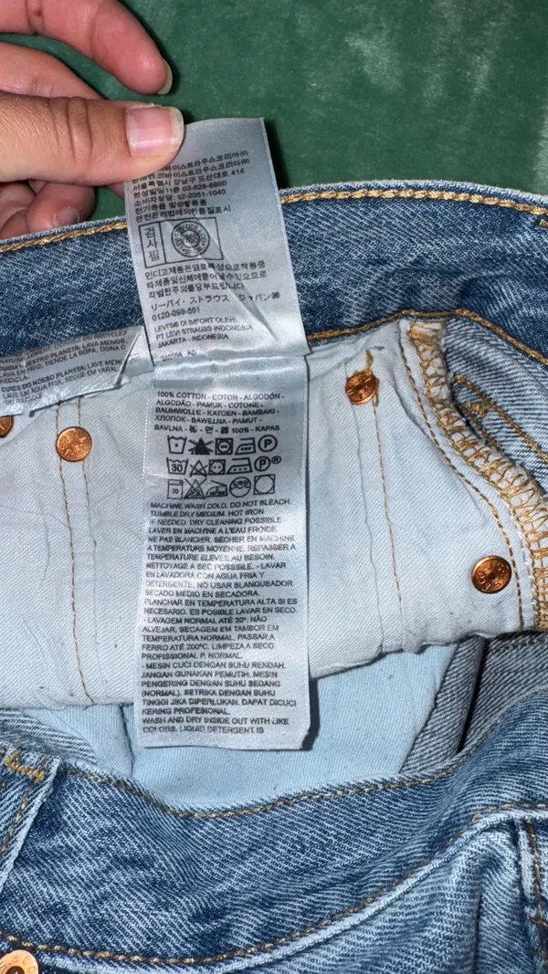 Vintage Levi’s Jeans 501 Button Fly - Image 6
