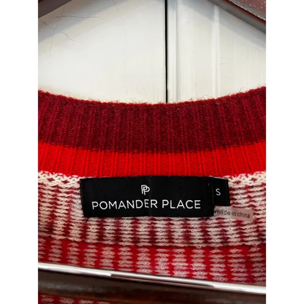 EUC Pomander Place Fair Isle Sweater Small Tuckernuck - Image 4