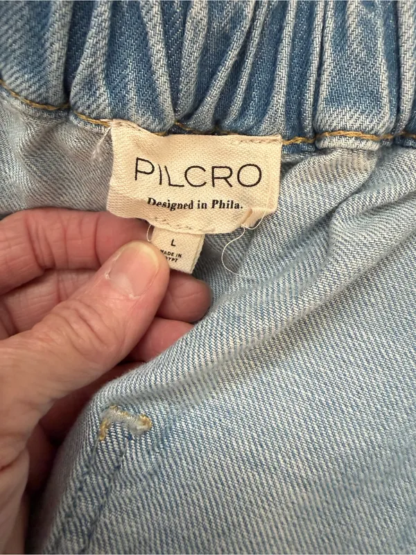 Pilcro High-Rise Crop Wide-Leg Jeans Color: Egg Jelly Fish Wash - Image 7