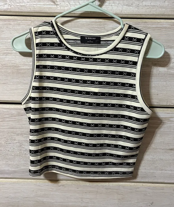 Boutique Crop Top - Image 5