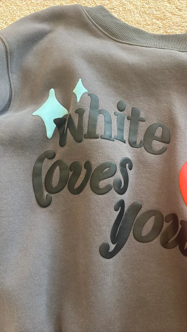 White fox hoodie - Image 4