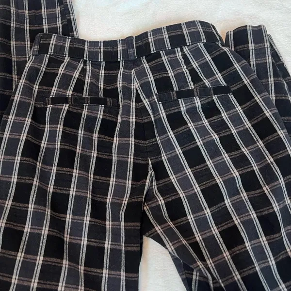 Hollister High Rise Straight Leg Pants Extra Small Pockets Multi Straight Leg - Image 7