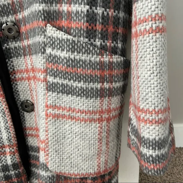 Jolt Oversized Plaid Coat. Size Small. EUC - Image 5