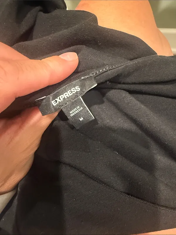 Express Polka Dot Mixed Media V-Neck Drop Waist Midi Dress like new - Image 4
