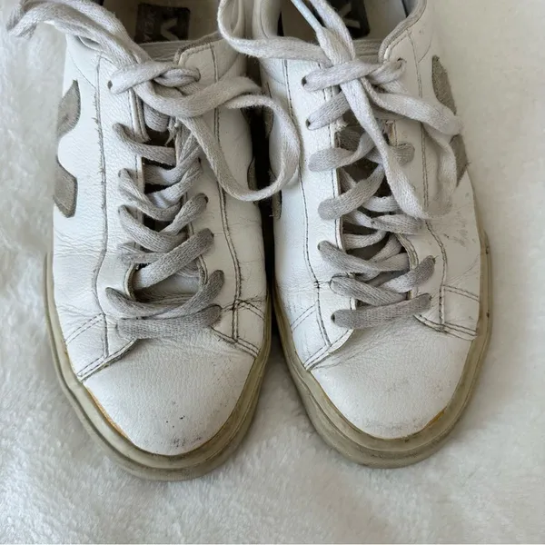 Veja Campo Sneakers Women’s Size 8 - Image 3