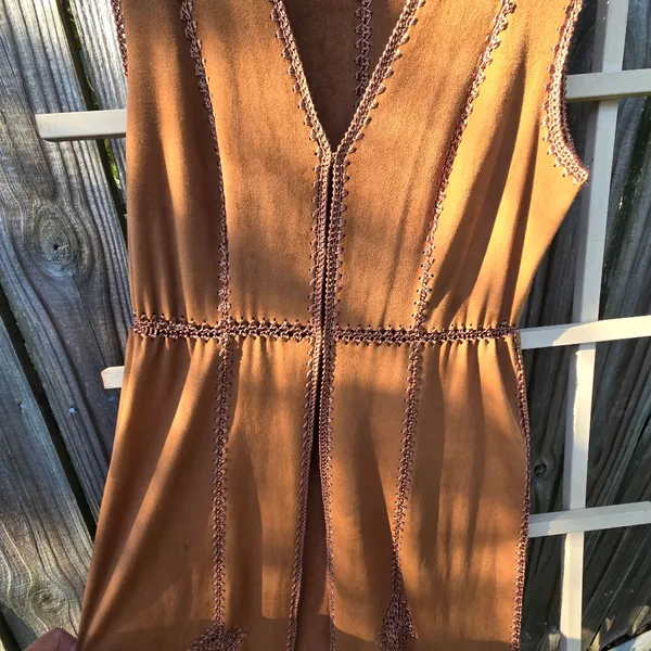 La Bellum by Hillary Scott FAUX SUEDE Vest S - Image 8