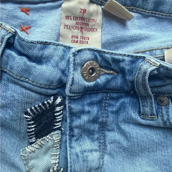 y2k parasuco denim cult Light Blue Embellished usa flag Jeans 28x28 lowrise gems - Image 7