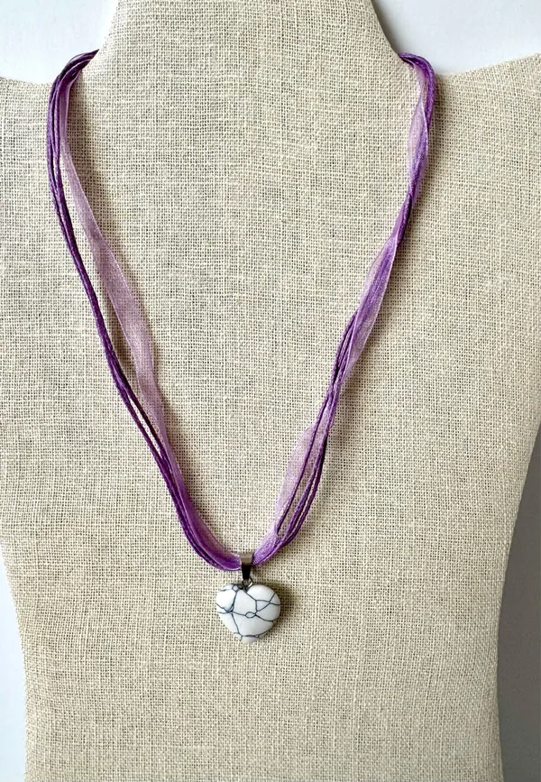 Heart Stone Necklace Purple - Image 3