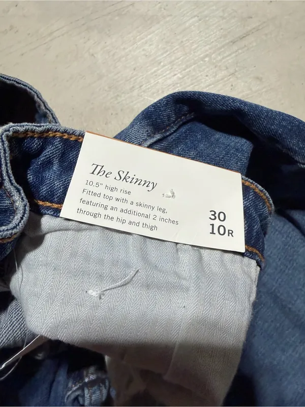 Abercrombie & fitch skinny high rise Distressed Jeans 30/10R curve love MSRP$89 - Image 8