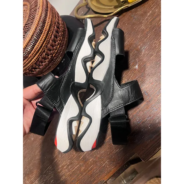 SOREL Kinetic Impact 2 Black Leather Sporty Chunky Strappy Sandals 7.5 - Image 9