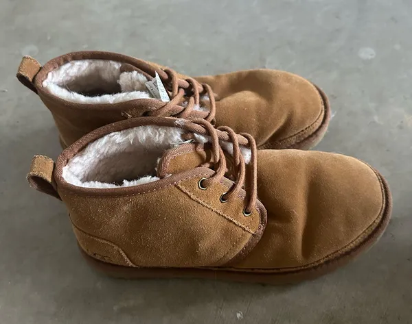 UGG Boots Women’s - Image 2