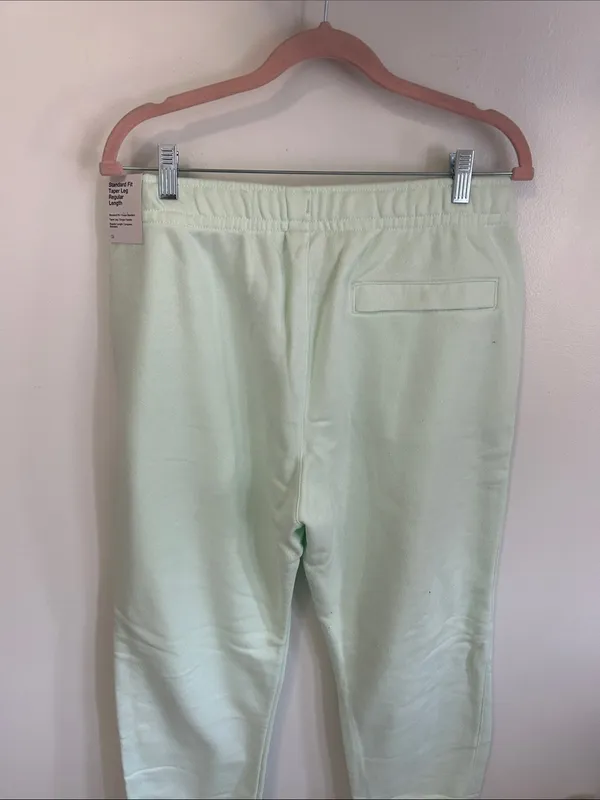 Nike Standard Fit Taper Leg Sweatpants Light Mint - Image 6