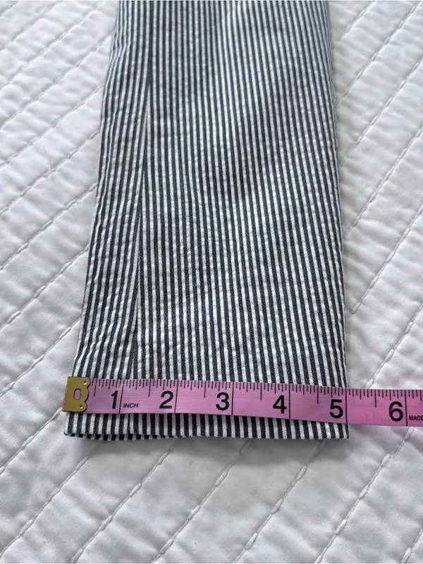LOFT Women’s 6 Gray and White Stripes Blazer with Shoulder Pad Business Casual - Image 13