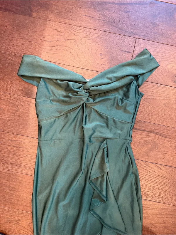 Cefian Formal Green Ruffle Long Gown Dress Size Small - C3-234 - Image 3