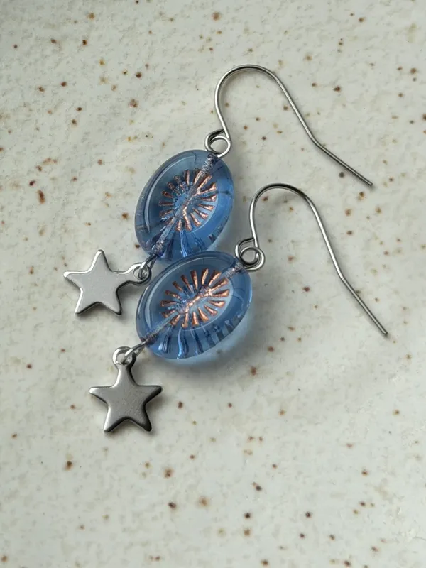 Handmade retro vintage cute whimsical style quality Czech glass beads unique dangle earrings🩵 - Image 5