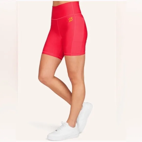 Peloton Women’s M Endurance Rib Highrise Biker Shorts Bright‎ Pink Pockets NWT - Image 4