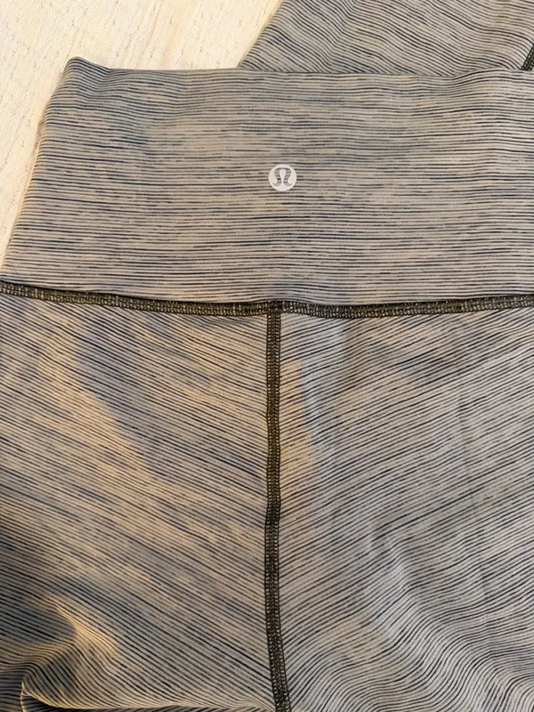 Lululemon Leggings size 4 - Image 4