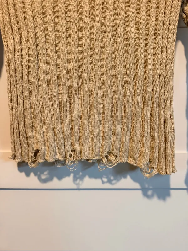 Heyson Distressed Ribbed Knit Sweater Cream Tan Beige Small ESW1084 - Image 2
