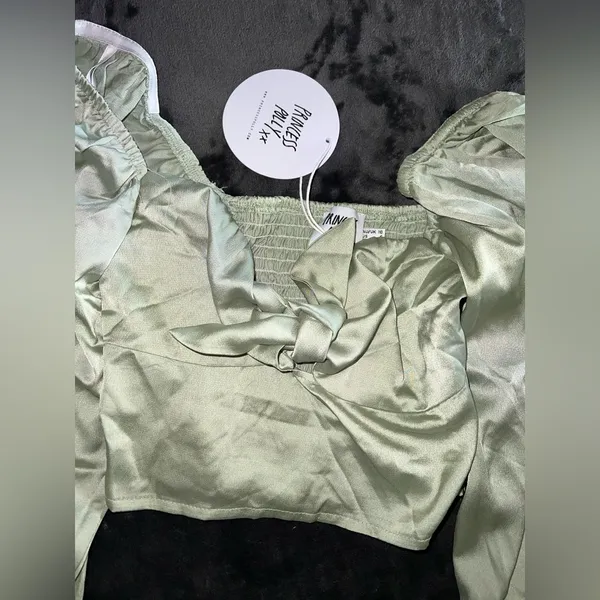 Princess Polly Estee Top in Green Size 6 New with tag - Image 8
