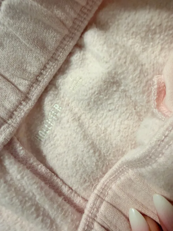 Light pink hollister xl sweatpants - Image 3