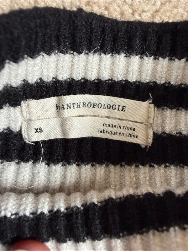 Anthropology Line & Dot Sydney Balloon Sleeve Striped Sweater. Size XS - Image 2