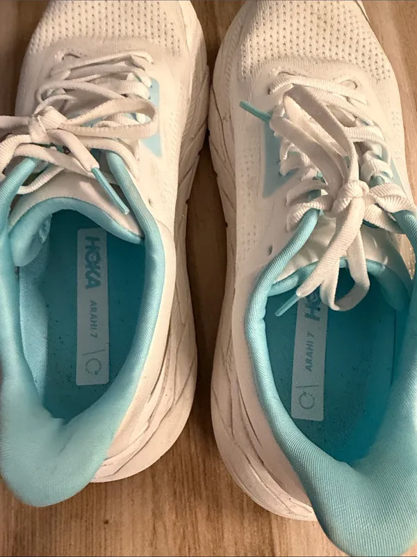 Hoka Arahi 7 Women's Frost/Rose gold - Image 4