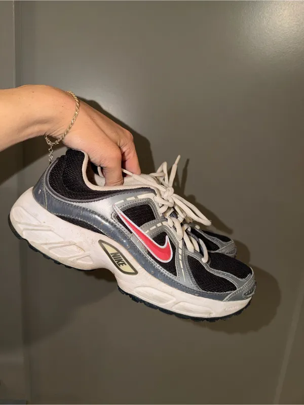 Nike Compete 2 Shoes - Image 7