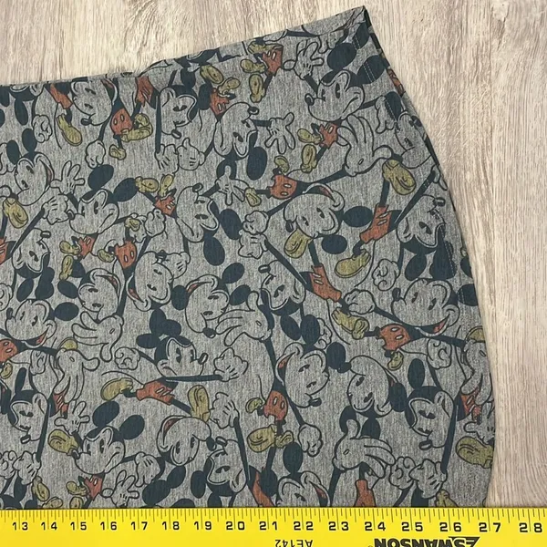 LuLaRoe Heather Gray with Mickey Mouse Disney Print 3/4 Sleeve Tee Medium - Image 8