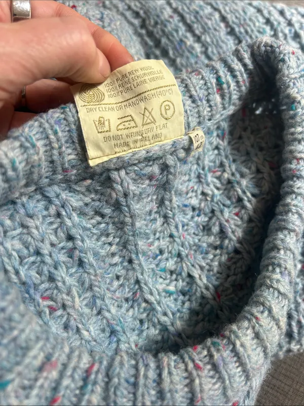 Gaeltarra Blue fisherman cable knit wool sweater hand loomed Ireland Size 42 - Image 11
