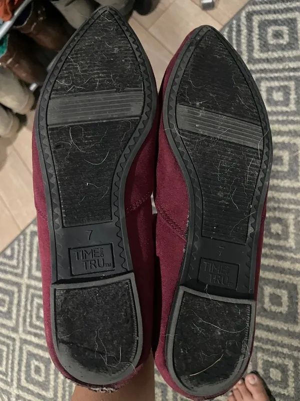 Time and Tru Women Casual Flats - Image 2