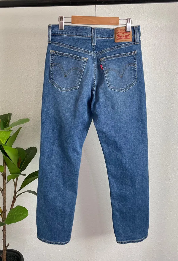 Levi’s | Wedgie Fit Straight Jean - Image 4