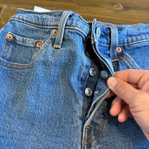 Levi’s 501 Cut Off Shorts Blue Button Fly size 25 Daisy High Rise Distressed - Image 8