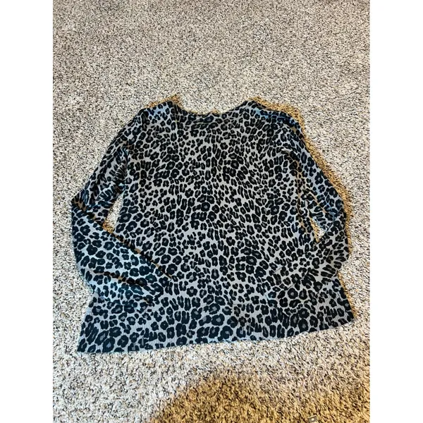 Croft & Barrow Leopard Print Cardigan Sweater Tan Black Long Sleeve‎ Button Up - Image 6