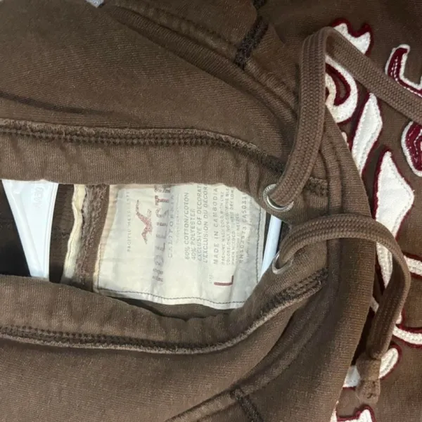 2000s Y2K Hollister Brown Embroidered Logo Hoodie - Image 3