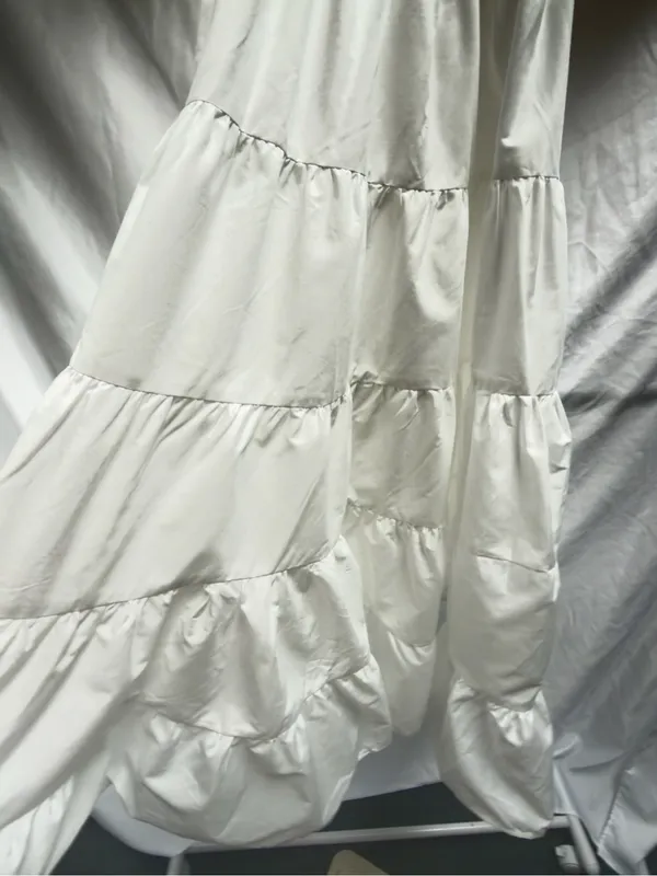Petal & Pup - ANNETTE PUFF SLEEVE SHIRRED MIDI DRESS - WHITE XS - Image 6
