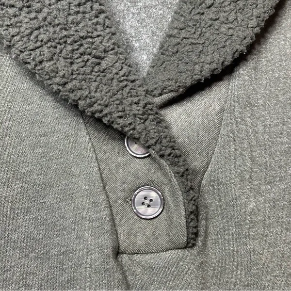 American Eagle Mountain‎ Graphic Sweater - Image 4