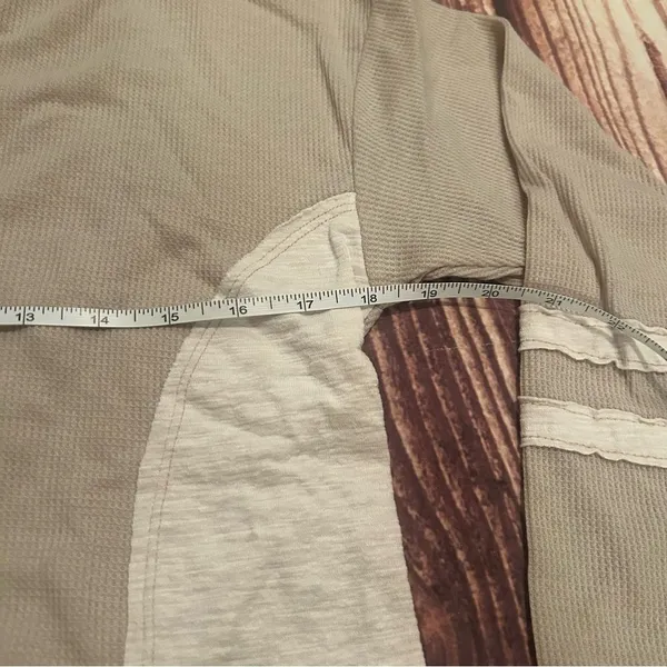 Women’s Hem & Thread Henley Tan Cream Size Medium - Image 3