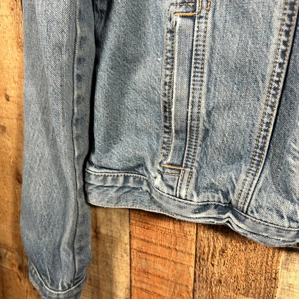 Ann Taylor LOFT Blue 100% Cotton Denim Trucker Jacket Classic Small Jean - Image 4