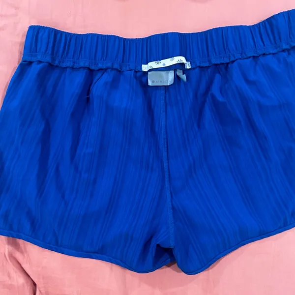 Athleta Blue Women's Beach Shorts - Image 6