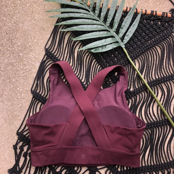 Athleta Warrior Bra Long Line Sports Bra Size Medium - Image 4