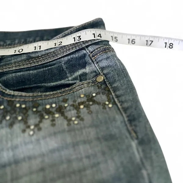 Mudd Stylish Low Rise Vintage Wash Blue Embroidered Flared Jeans 0/2 - Image 5