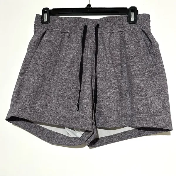Lululemon Spring Break Away Short *4-way Stretch 3" Size 6 - Image 5