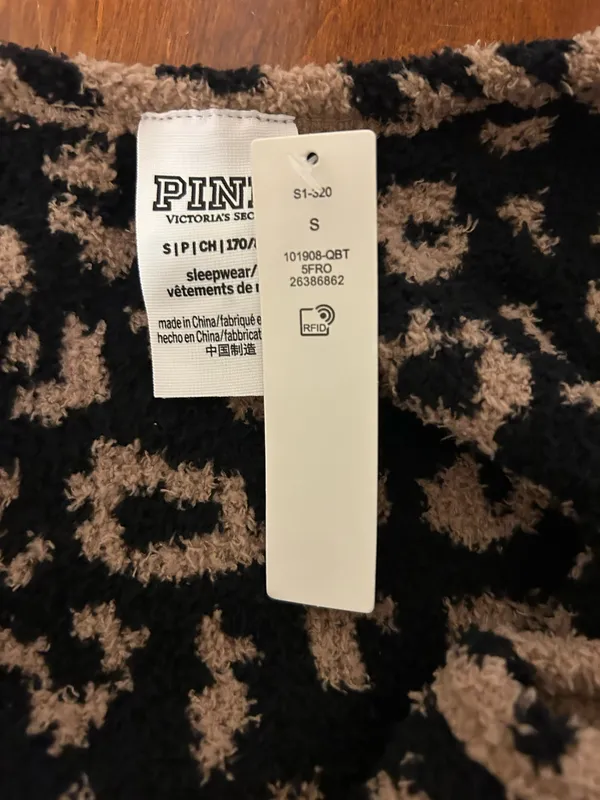 NWT Victoria’s Secret PINK Fuzzy Leopard Print Tank Top - Image 6