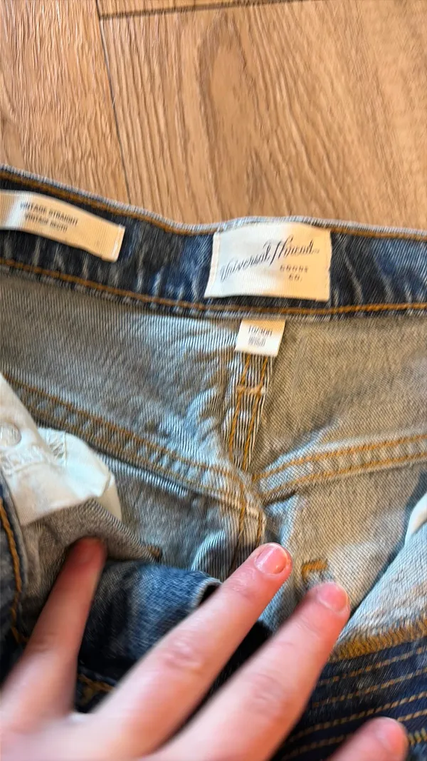 Vintage Jeans - Image 4