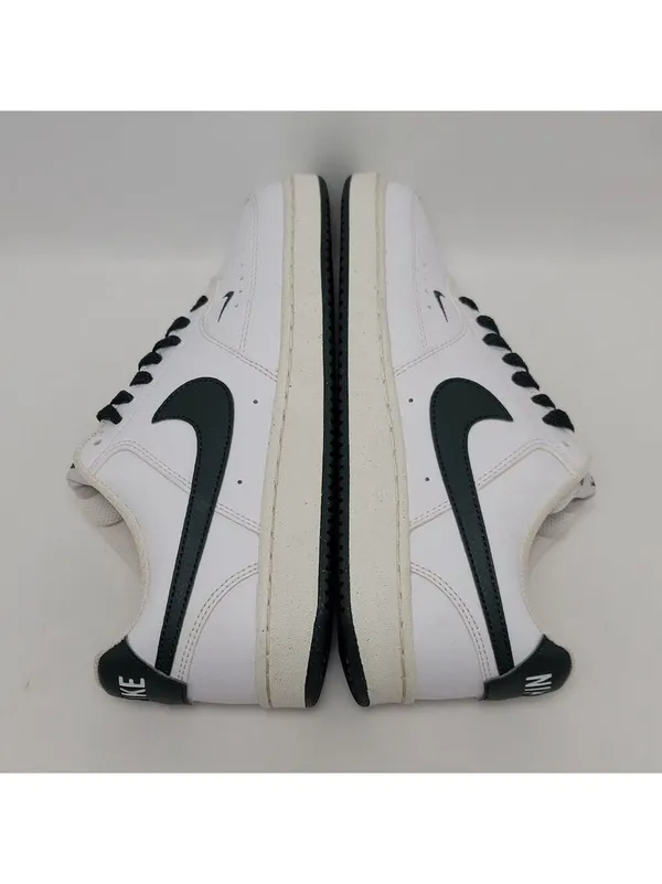 Women's Nike Court Vision Low White Green Sneakers Size 7.5 FV9952-101 - Image 9