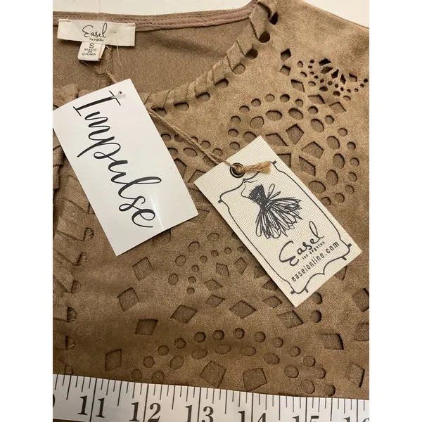 Easel Los Angeles Suede Like Jacket Boho Fringe Cutout Embellished Tan‎ - Image 9